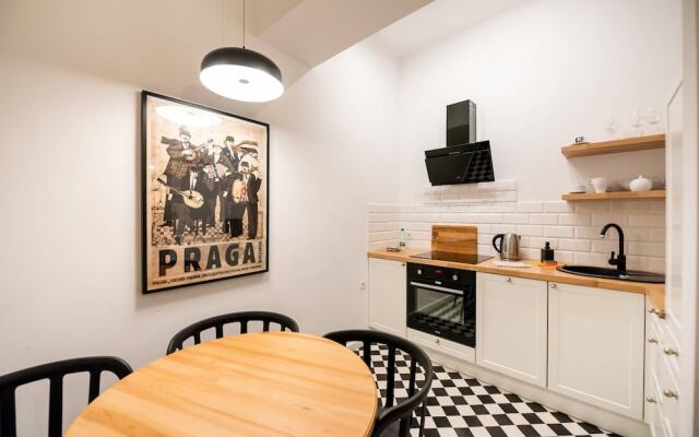 Old Town Market Place Apartment