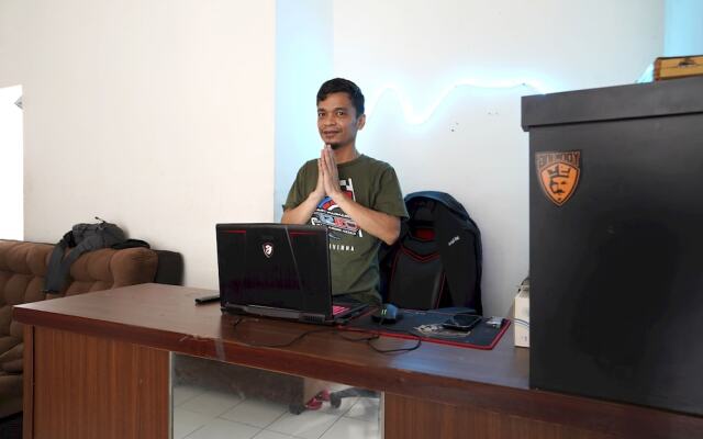 Collection O 92981 Apartemen The Jarrdin By Gold Suites PropertyNearSTEI ITB: Sekolah Teknik Elektro dan Informatika ITB