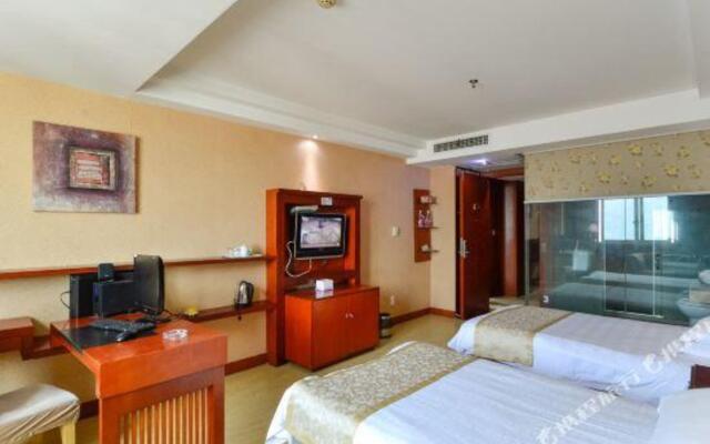 Yarvard Holiday Hotel