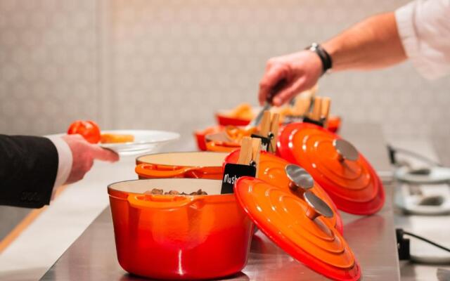 Holiday Inn NEWPORT by IHG