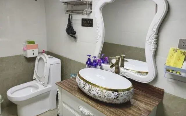 Wencheng Chenghuangge Homestay