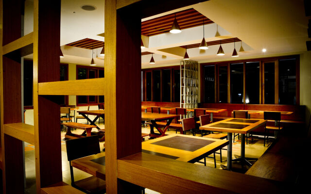 Tibera Hotel Cibeunying