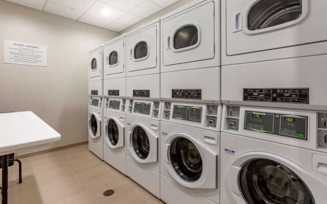 MainStay Suites Carlsbad South