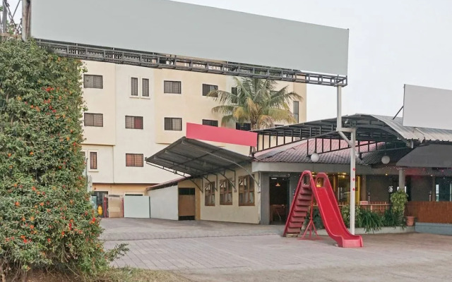 Suraj Residency by OYO Rooms