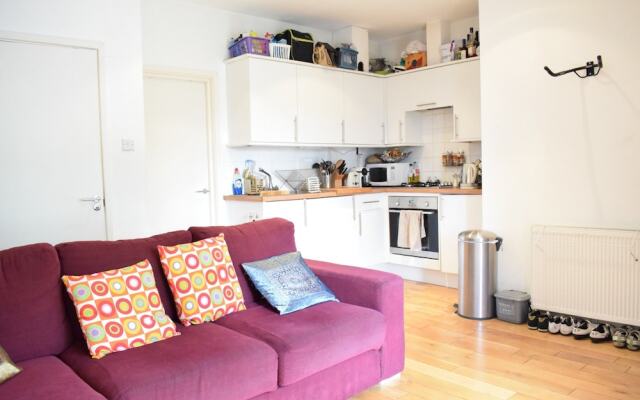 Modern 1 Bedroom Apartment in Clapham