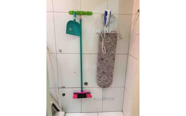 Flats funcionais com AR em importante avenida da cidade