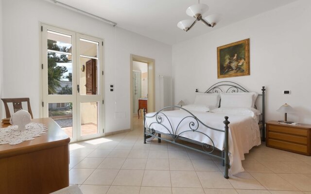 2758 Villa Ester by Barbarhouse