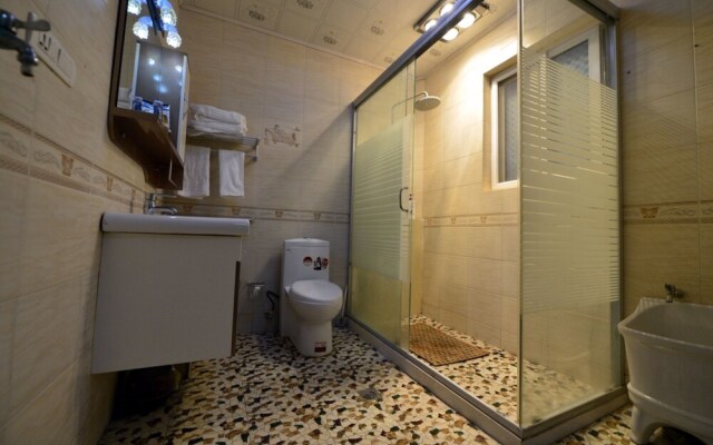 Wuzhen Pomegrante Garden Hotel