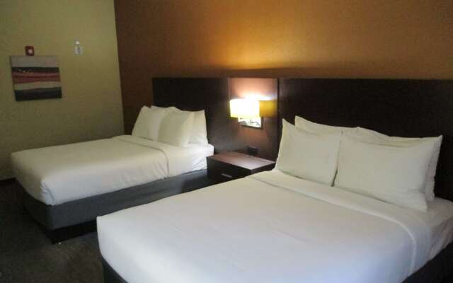 Best Western St. Louis Airport North Hotel & Suites