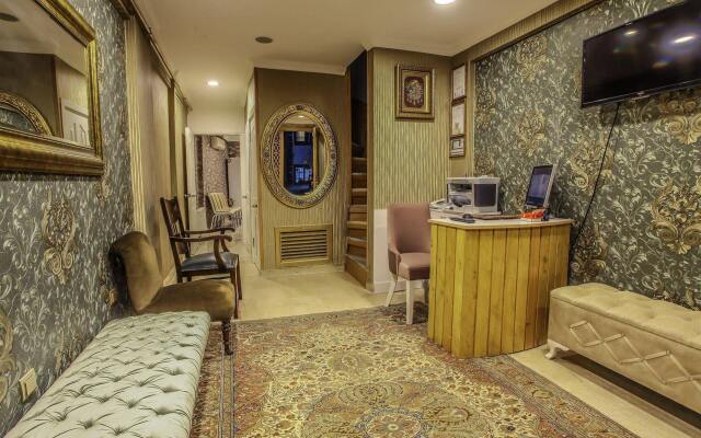 Walnut Shell Hotel