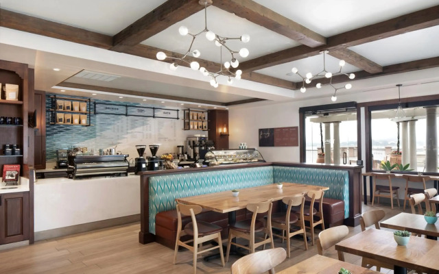 Monterey Plaza Hotel & Spa