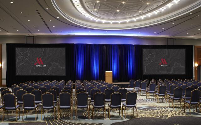 Detroit Marriott at the Renaissance Center