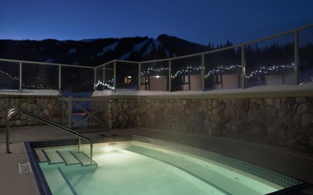 Coast Sundance Lodge