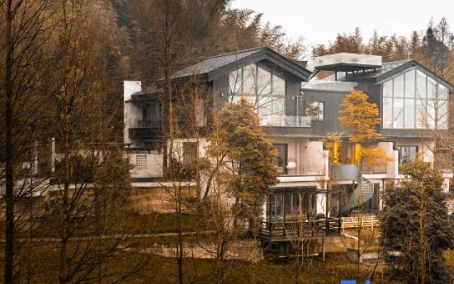 Qingcheng Mountain Suxi Qingshan Forest Homestay