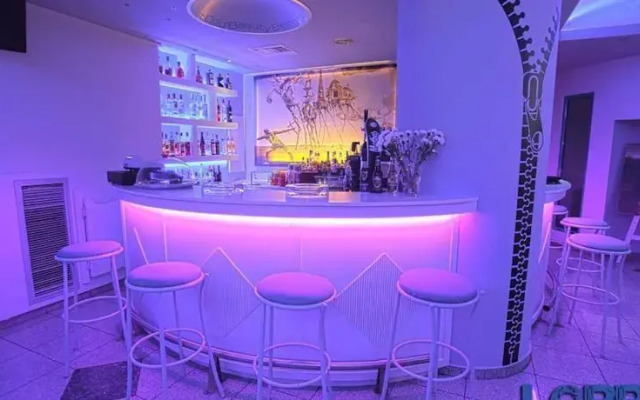 Isthmia Hotel