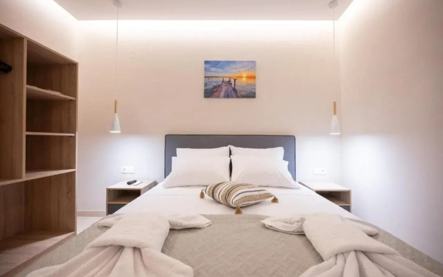 Blue Wave Suites - Ixia