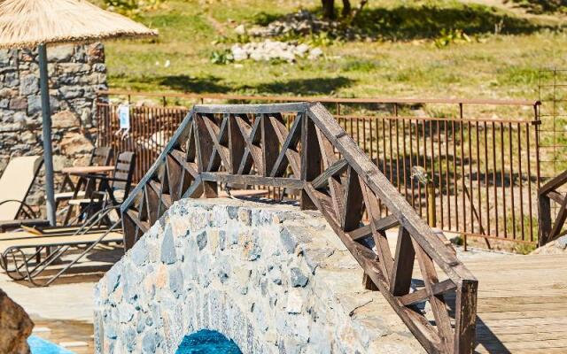 Arolithos Traditional Cretan Village