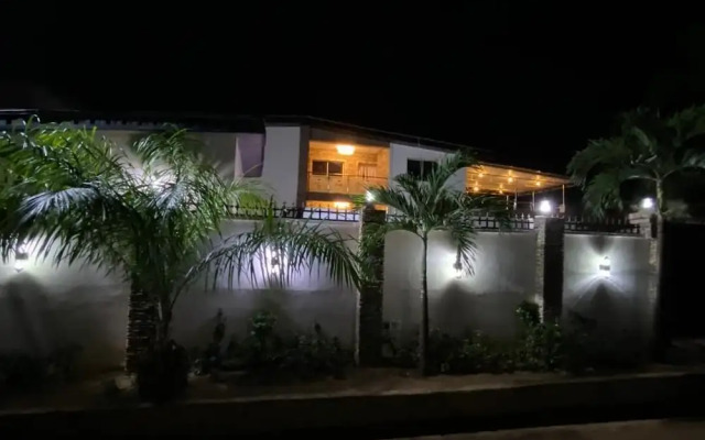 Royal Marquis Hotel