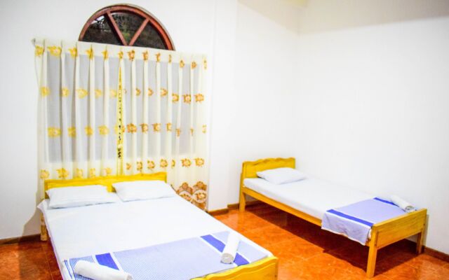 Unique View Hotel - Hostel