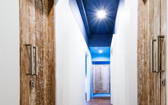 Nau Here Hostel