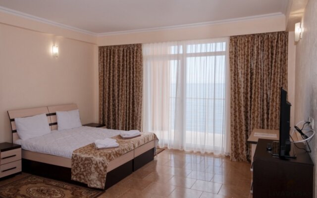Azor Hotel