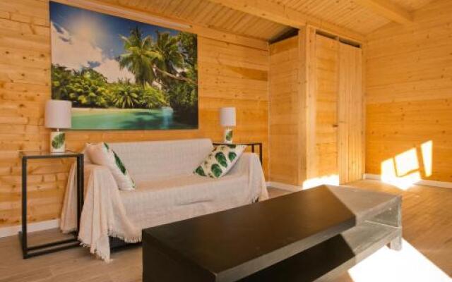 Casa Azul Da Relva, Com Piscina