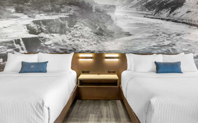 Cambria Hotel Niagara Falls