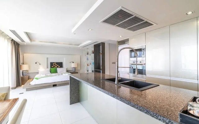 Phuket Moonlit Bay Seaview Resort&Spa