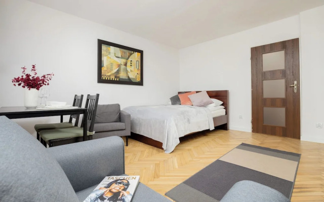 Studio Bagno Warsaw Downtown by Renters
