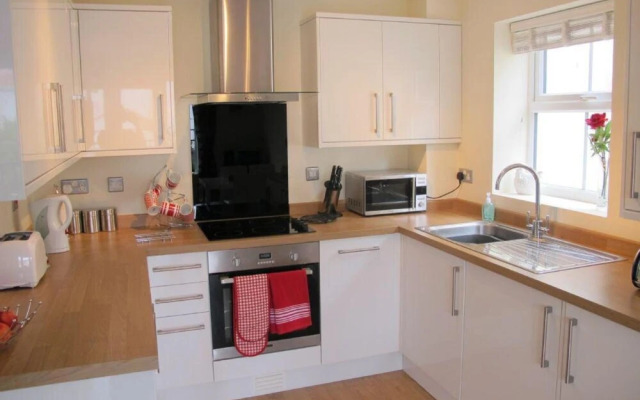 Flat 3 Seabreeze