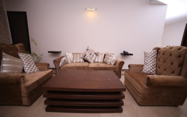 Zifan Hotel & Suites
