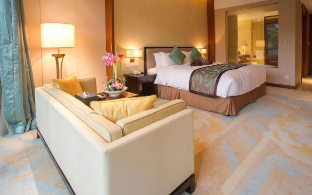 Tonglu Landison Resort