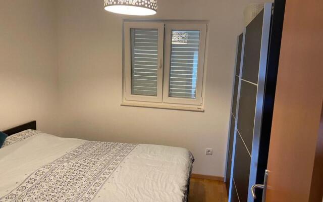 Sim1 Makarska