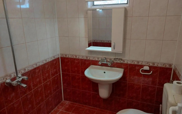 Zlatevi Guest House