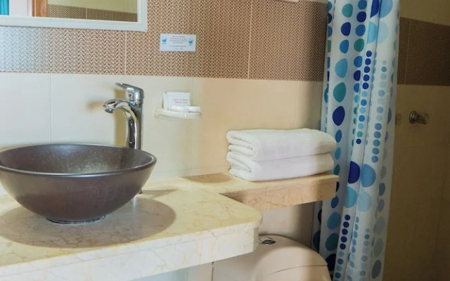 Hotel 3 Banderas Manzanillo del Mar