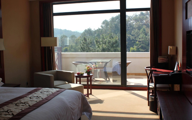 New Century SPA and Resort PUER