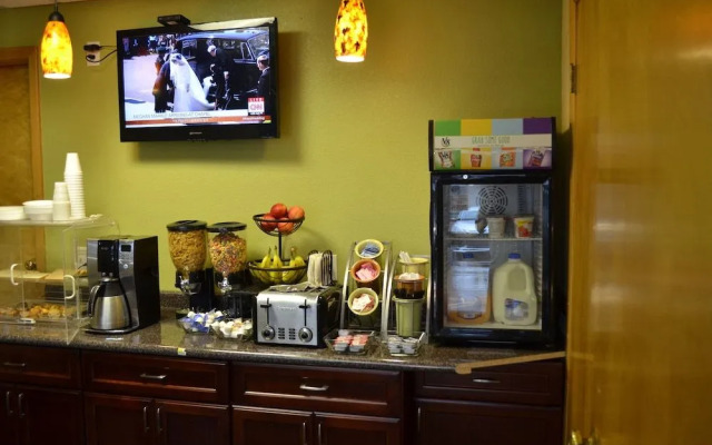 Budget Inn Buffalo Airport