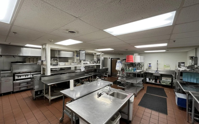 Presque Isle Inn & Convention Center