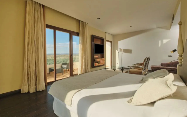 Hotel Spa Villa Nazules