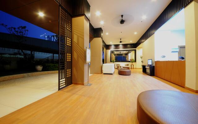 Azalea Suites Cikarang by Jayakarta Group