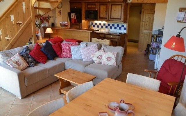 Apt Polly Village de Lessy