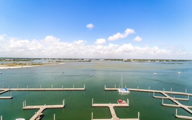 Crc1006 3 Bedroom Condo