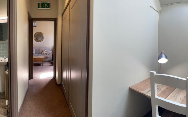 The Plume of Feathers