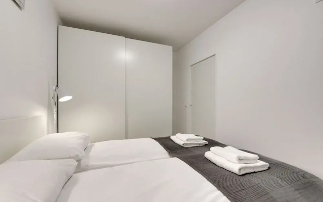 Flats For Rent - Waterlane Island