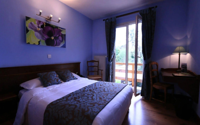 Logis Le Petit Casset