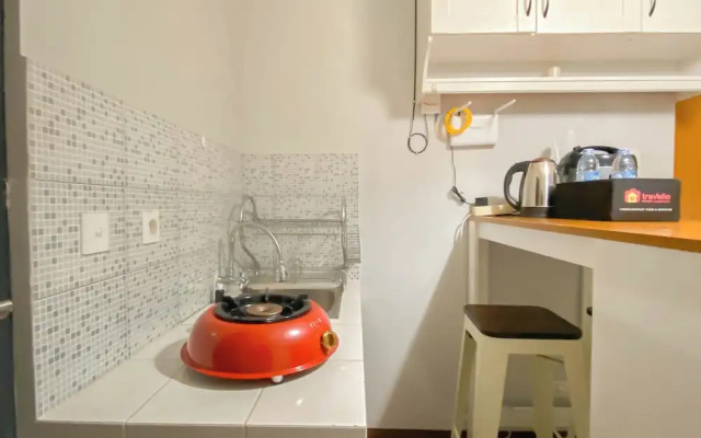 Cozy 1BR without Living Room at Royal Heights Apartment