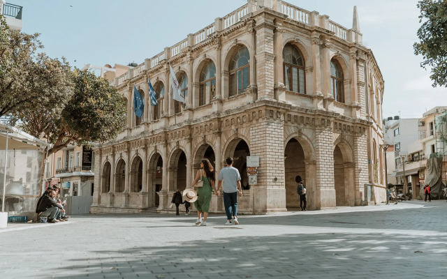 Infinity City Boutique Hotel