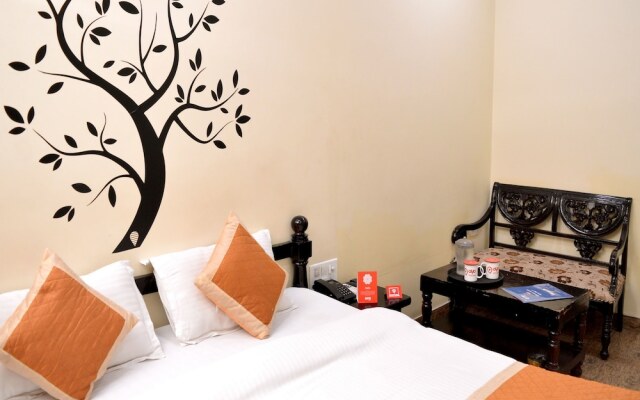 Oyo 3949 Hotel Grande Residency