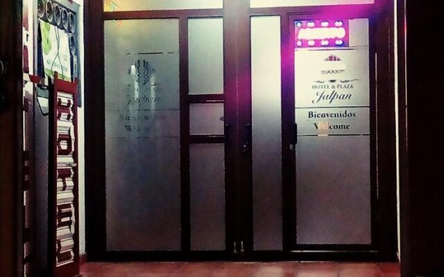 Hotel y Plaza Jalpan
