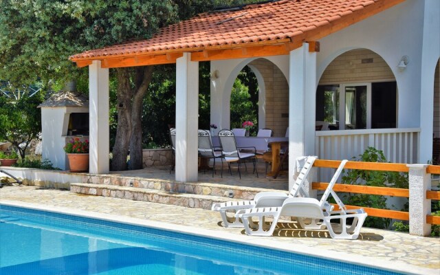 Villa Matea